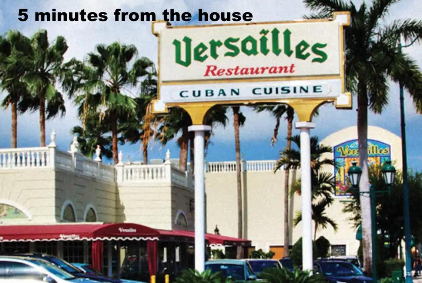 B1 Best Value On Private Bedroom With Private Bathroom In Little Havana, Маями Екстериор снимка